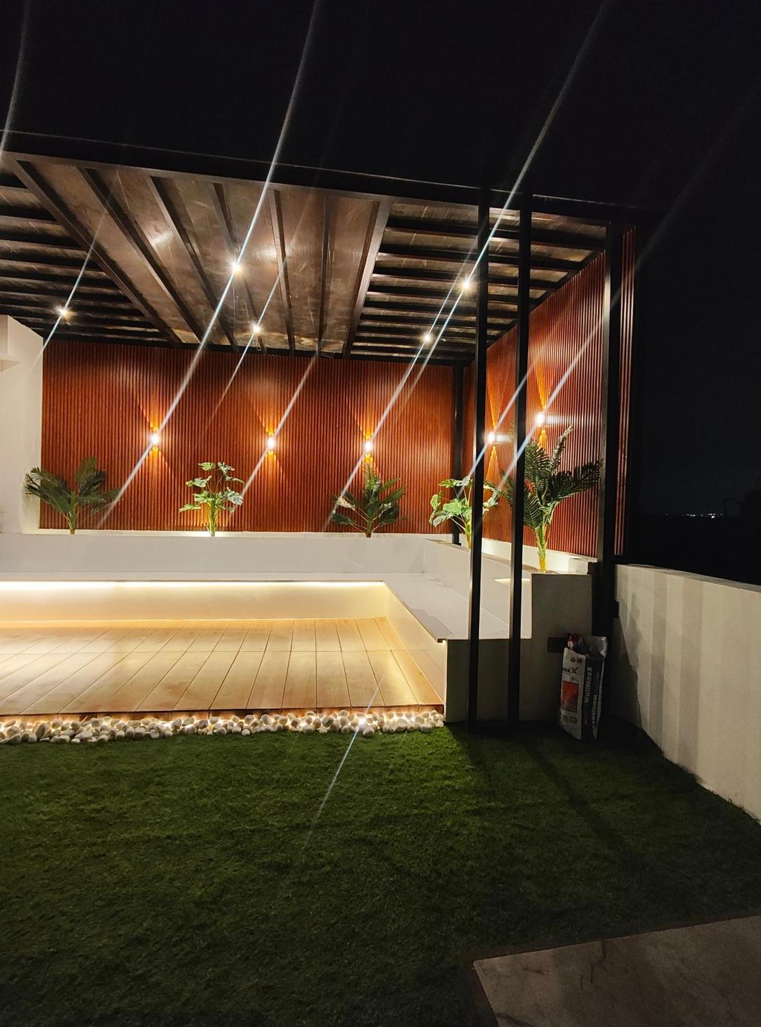 Enchanted The Roof Rekha, With Private Trace Garden Hotel New Delhi Bagian luar foto